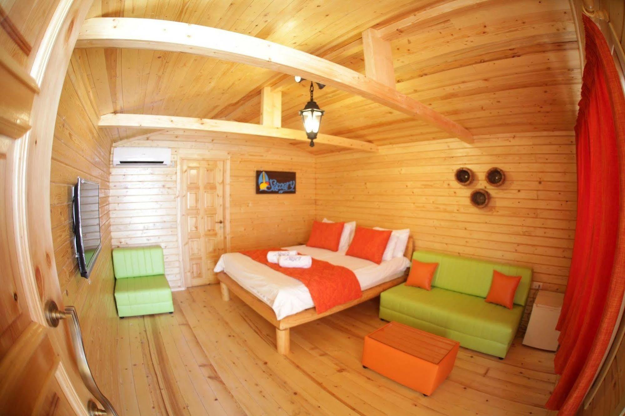 Sawary Beach Hotel البترون المظهر الخارجي الصورة